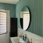 Grand Renove Au Coeur De Apartment Royan