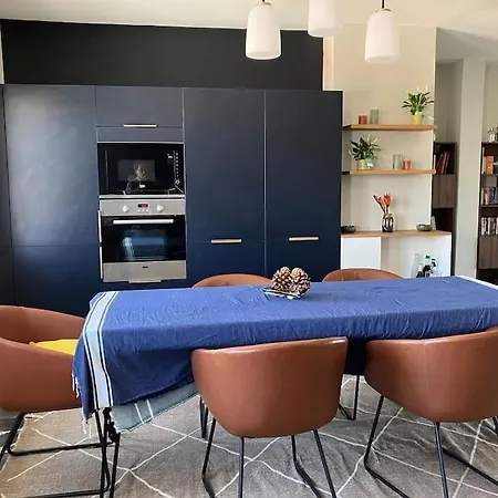 Grand Renove Au Coeur De